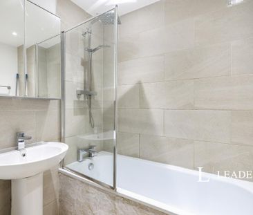 1 bedroom in a house share to rent - Photo 6
