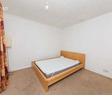 5 bedroom semi-detached house to rent - Photo 5