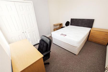 4 bedroom house to rent - Photo 4