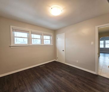 For Lease - 69 Edinburgh Road Unit# 3, Kitchener, Ontario - Photo 3
