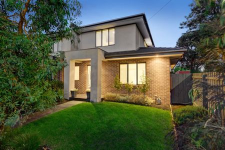 5 Alwyn Court, MITCHAM - Photo 5