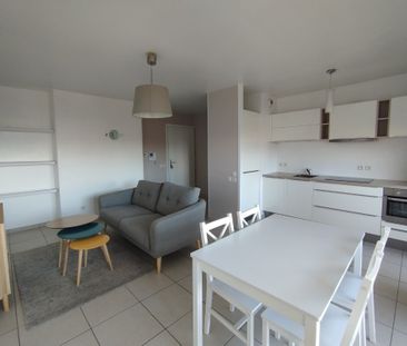 Location Appartement 2 pièces 44m² - Photo 3