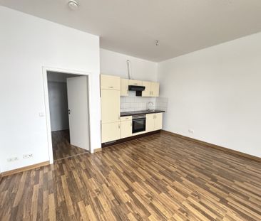 Gemütliche Single-Wohnung mit EBK & Terrasse - Photo 1