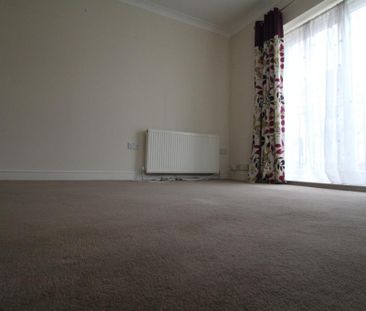 1 bedroom end of terrace house to rent - Photo 2
