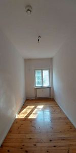 3-Zimmer-Wohnung mit Loggia und viel Potenzial wartet auf neue Mieter! - Photo 3