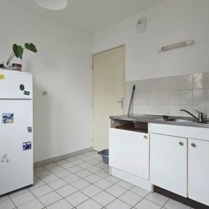 Appartement à louer 1 pièce 37m² - Photo 2