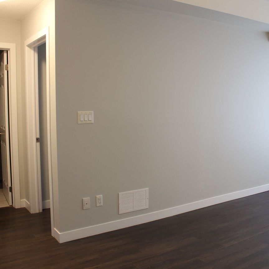 For Lease - 6 Bicknell Avenue Unit# 17, Toronto, Ontario - Photo 1