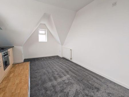 1 bedroom apartment to rent - Photo 2
