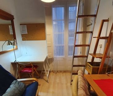 Carrer dEscudellers Blancs, Barcelona, Catalonia 08002 - Photo 3