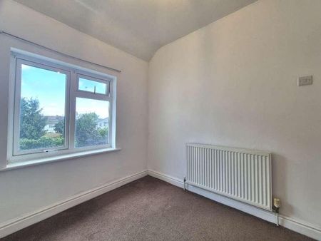 Olive Drive, Halesowen, West Midlands, B62 - Photo 4