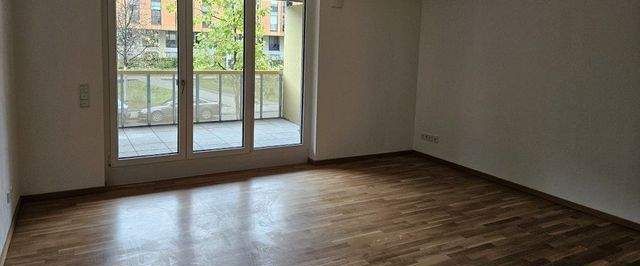 Attraktive Neubauwohnung mit Einbauküche und Loggia in der Dresdner Innenstadt! - Photo 1