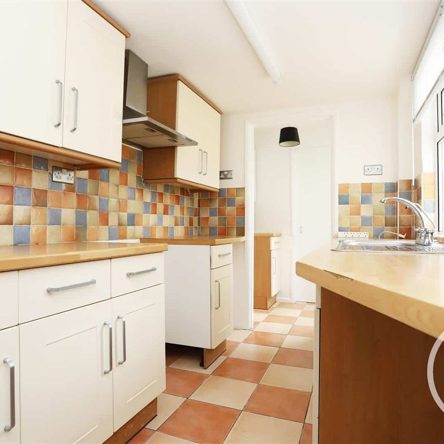 Beaconsfield Road, Kirkley, NR33 - Photo 1
