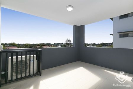 2 bed, 2 bath fully air con avail 13/11 - Photo 5