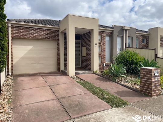 Comfort & Location – single storey house located in Truganina - Photo 1