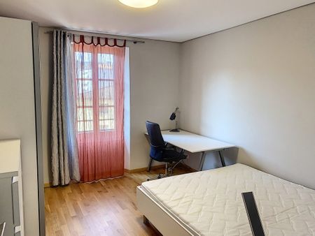 Bel appartement à louer et idéalement situé - Photo 4