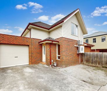 3/11 Balloan Street, Coburg VIC 3058 - Photo 3