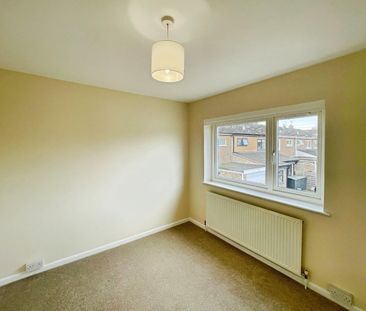 Sanctus Drive, Stratford-upon-Avon - Photo 4