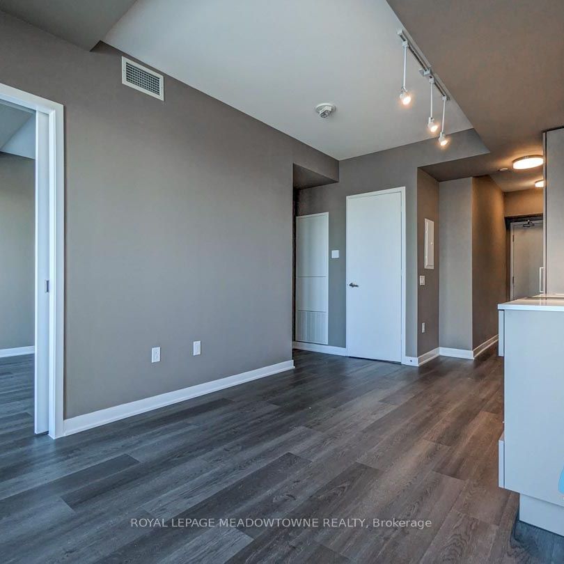 For Lease - 3900 Confederation Parkway Unit# 702, Mississauga, Ontario - Photo 1