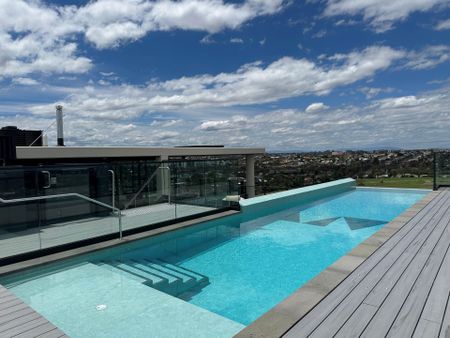 506D/11 Stonepine Drive, Moonee Ponds - Photo 2