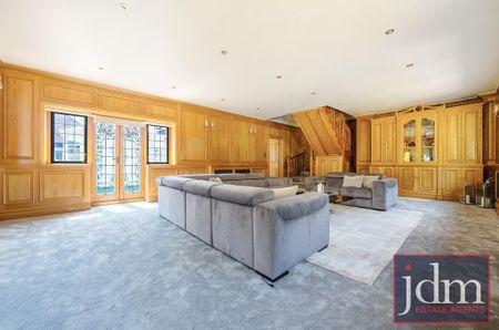 6 bedroom detached house to rent - Photo 3