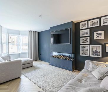 4 bedroom detached house to rent - Photo 4