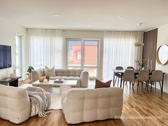 Lupinvägen 23, Bålsta - Photo 1