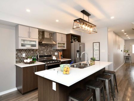 For Lease - 22 HOOVER Road, Brampton, Ontario - Photo 5