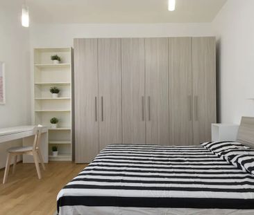 Viale Francesco Redi, Florence, Tuscany 50144 - Photo 6