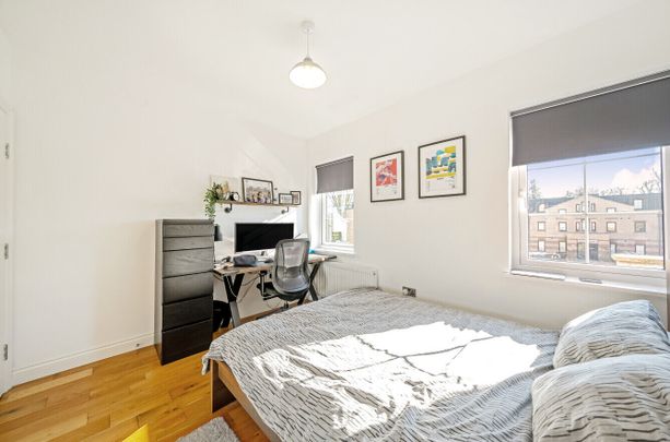 Limetree Court, CM23, Bishop`S Stortford - Photo 1