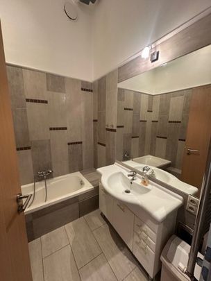 Széna tér (Hattyú utca) - Fotó 1