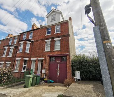 2 bedroom maisonette to rent - Photo 5