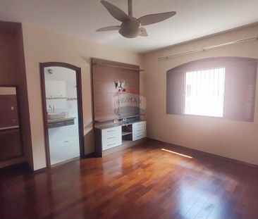 Casa térrea no Jardim Prestes de Barros -edícula aos fundos com ent... - Foto 4
