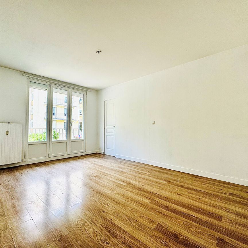 Location Appartement 4 pièces 74m² - Photo 1