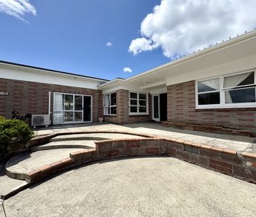 2B Adams Road, Manurewa, Auckland - Photo 1