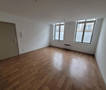 Location Appartement 1 pièce 53m² BOULOGNE SUR MER 62200 - Photo 1