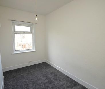 3 bed House - Terraced for Rent - Photo 6