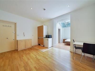 Southwell Gardens, SW7 - Photo 3