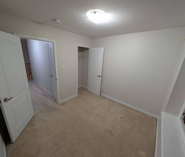 For Lease - 91 Glenvista Drive, Kitchener, Ontario - Photo 3