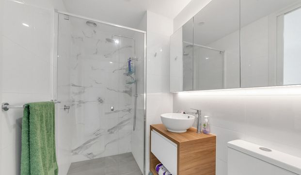 304/59-63 Warrigal Road, Hughesdale VIC 3166 - Apartment For Rent | Domain - Photo 1