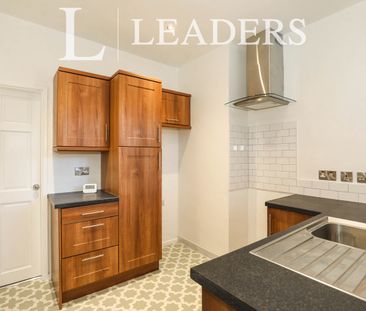 2 bedroom house to rent Elliott Street, Newcastle, ST5 - Photo 3