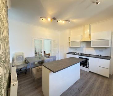 3 bedroom end of terrace house to rent - Photo 6