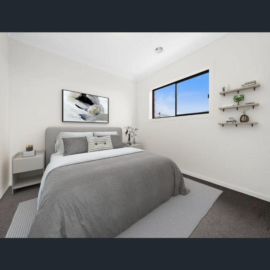 9 Twyford Street, Mickleham, Vic 3064 - Photo 1