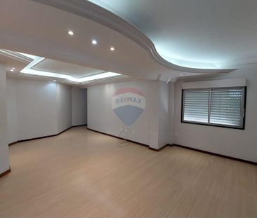 Excelente Apartamento de 2 Dormitórios na Rua Morom - Photo 1