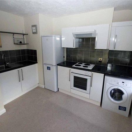 1 bedroom apartment to rent - Photo 3