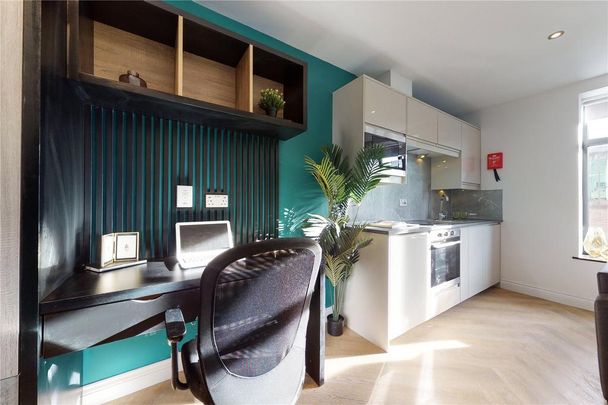 Studio to rent - Photo 1