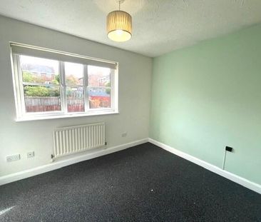 2 bedroom semi-detached house to rent - Photo 3