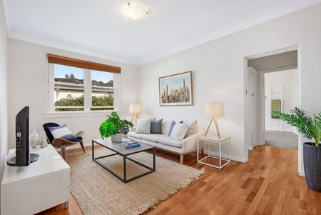 PRIVATE & QUIET CHIC APARTMENT - Photo 2