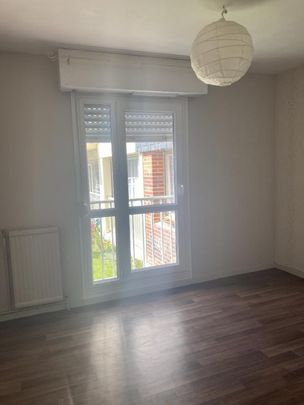 Location Appartement 2 pièces 53m² LISIEUX 14100 - Photo 1