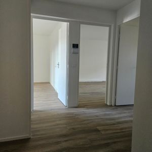 Location Appartement 3 pièces 61m² BARBERAZ 73000 - Photo 3