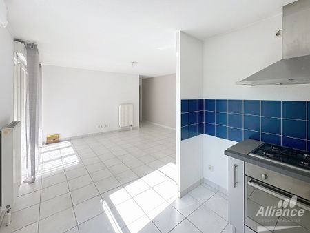 Appartement 2 chambres avec ascenceur et terrasse rue houbre à Belfort - Photo 4